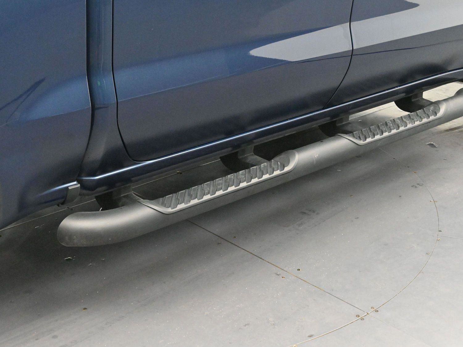 Used 2023 Chevrolet Silverado 1500 ZR2 w/ Technology Package image 9