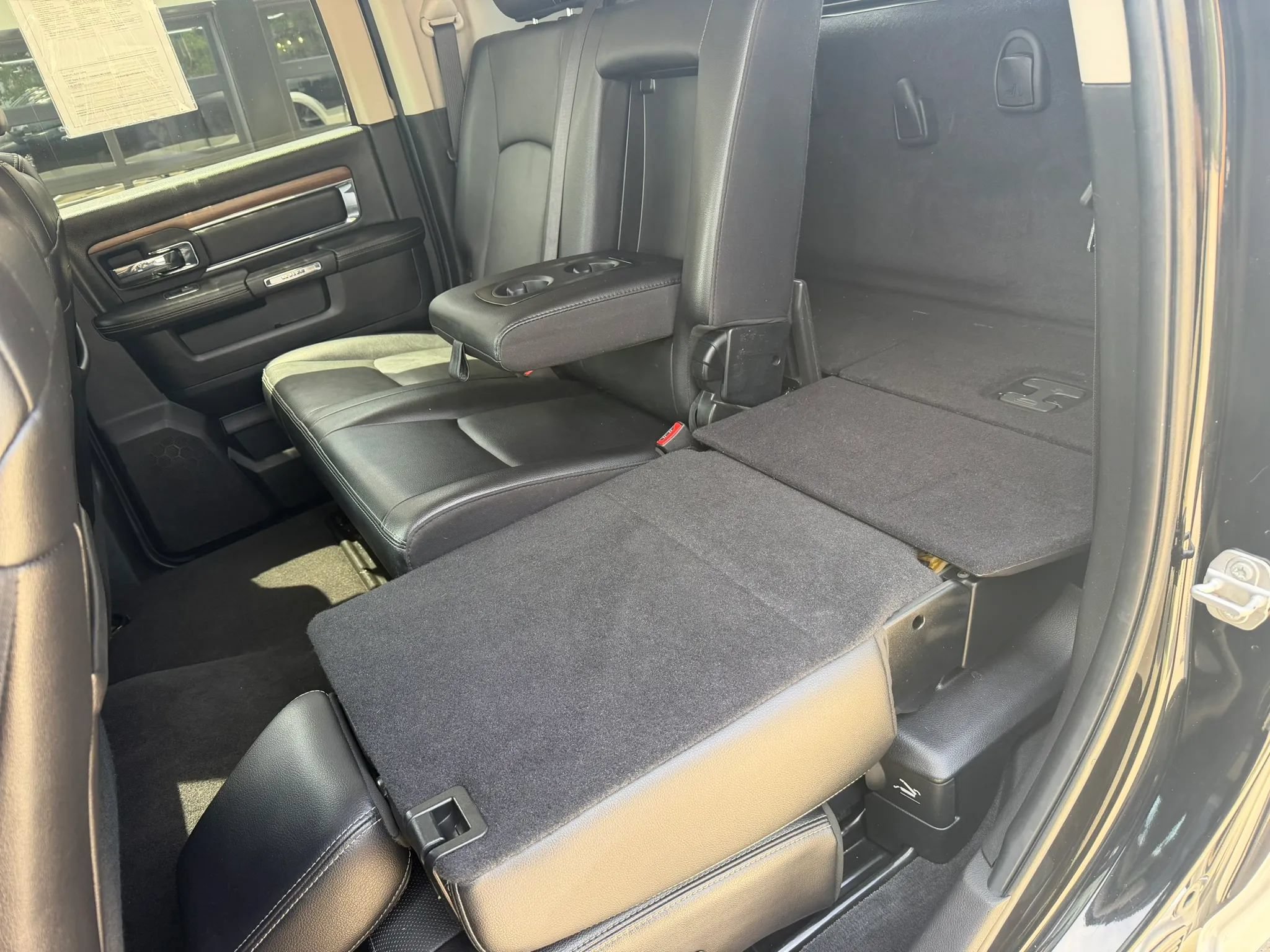Used 2017 RAM 2500 Laramie w/ Snow Chief Group AWD/4WD image 39