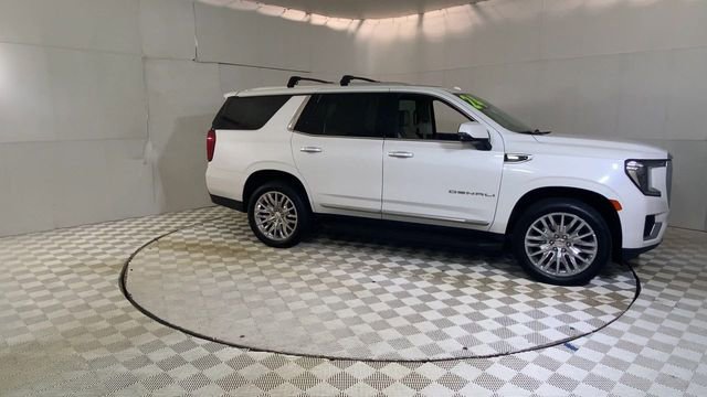 Used 2024 GMC Yukon Denali AWD/4WD image 4