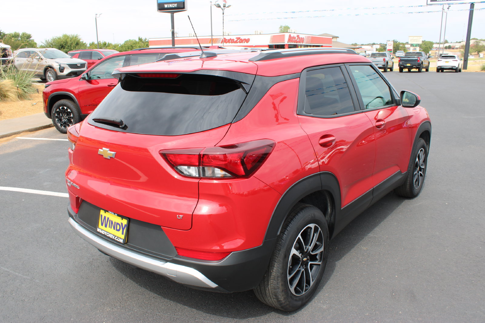 Used 2026 Chevrolet TrailBlazer LT AWD/4WD image 8