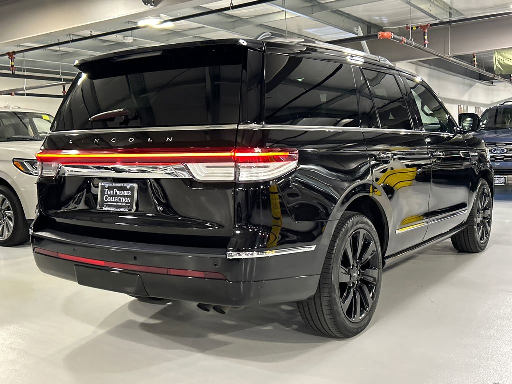 Certified 2023 Lincoln Navigator Reserve image 2