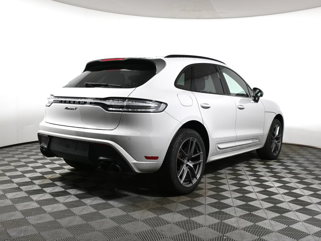 Used 2025 Porsche Macan Turbo AWD/4WD image 11