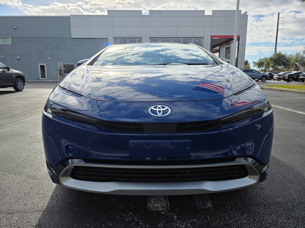 New 2026 Toyota Prius XSE image 2