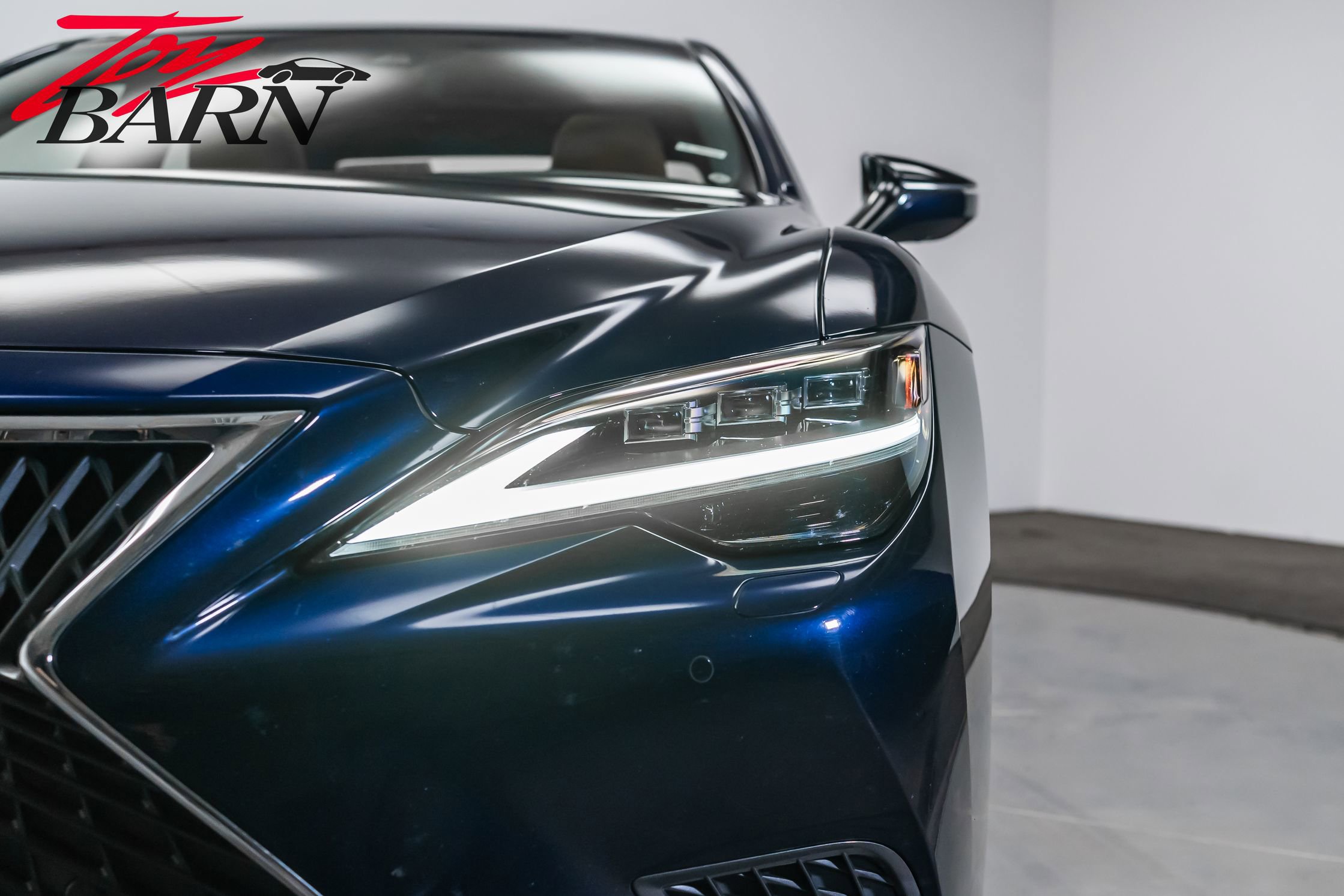 Used 2022 Lexus LS 500 AWD w/ Luxury Package image 9