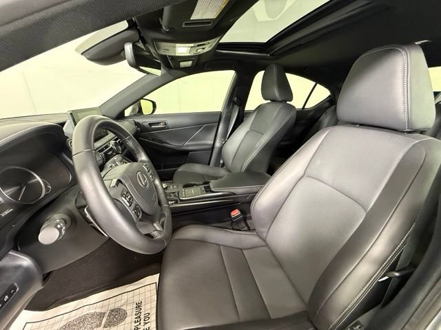 Used 2024 Lexus IS 300 w/ Comfort Package RWD image 18