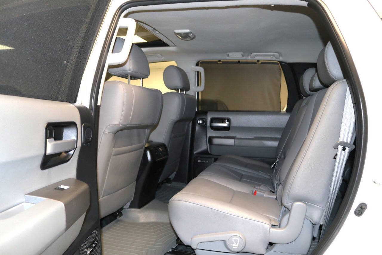 Used 2017 Toyota Sequoia Limited w/ Safety & Convenience Package AWD/4WD image 12