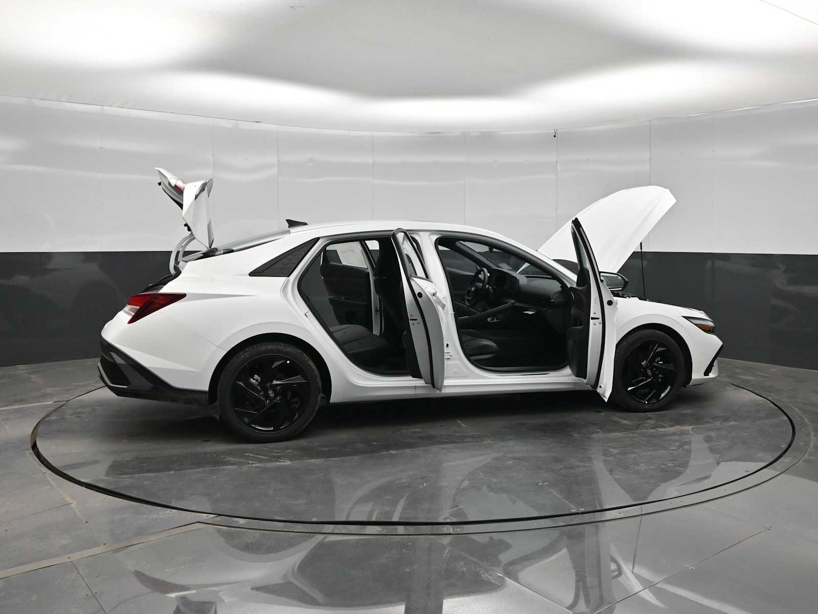 New 2026 Hyundai Elantra SEL Sport FWD image 48