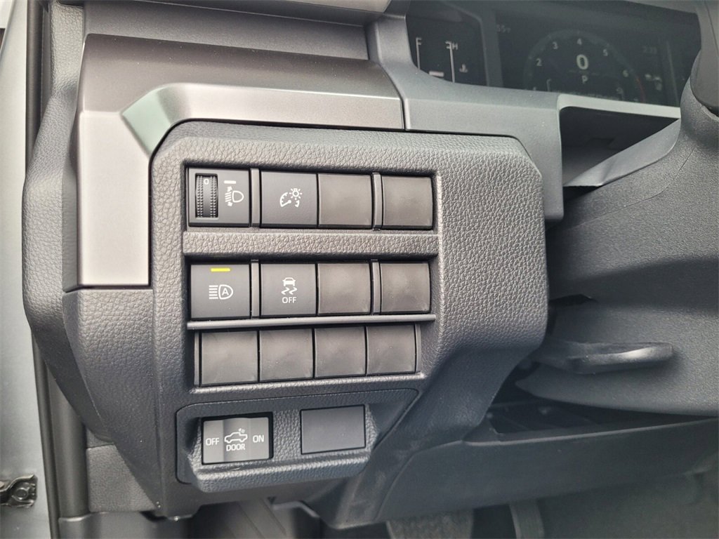 New 2025 Toyota Tacoma SR5 image 28