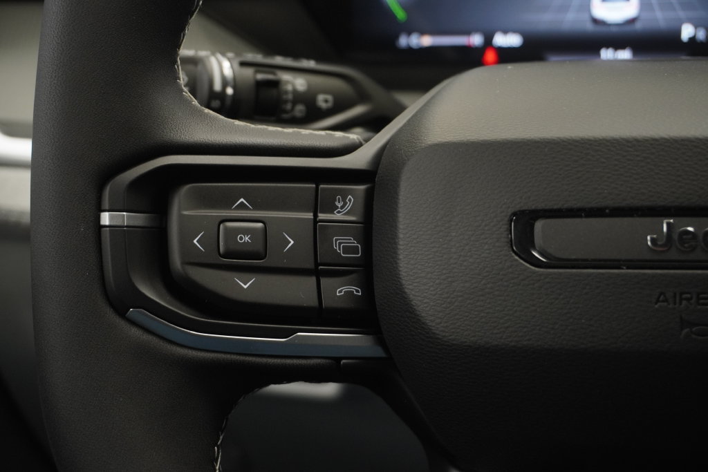 New 2026 Jeep Cherokee Laredo AWD/4WD image 25