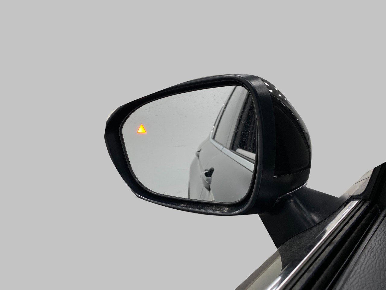 New 2025 Mitsubishi Outlander SEL image 19