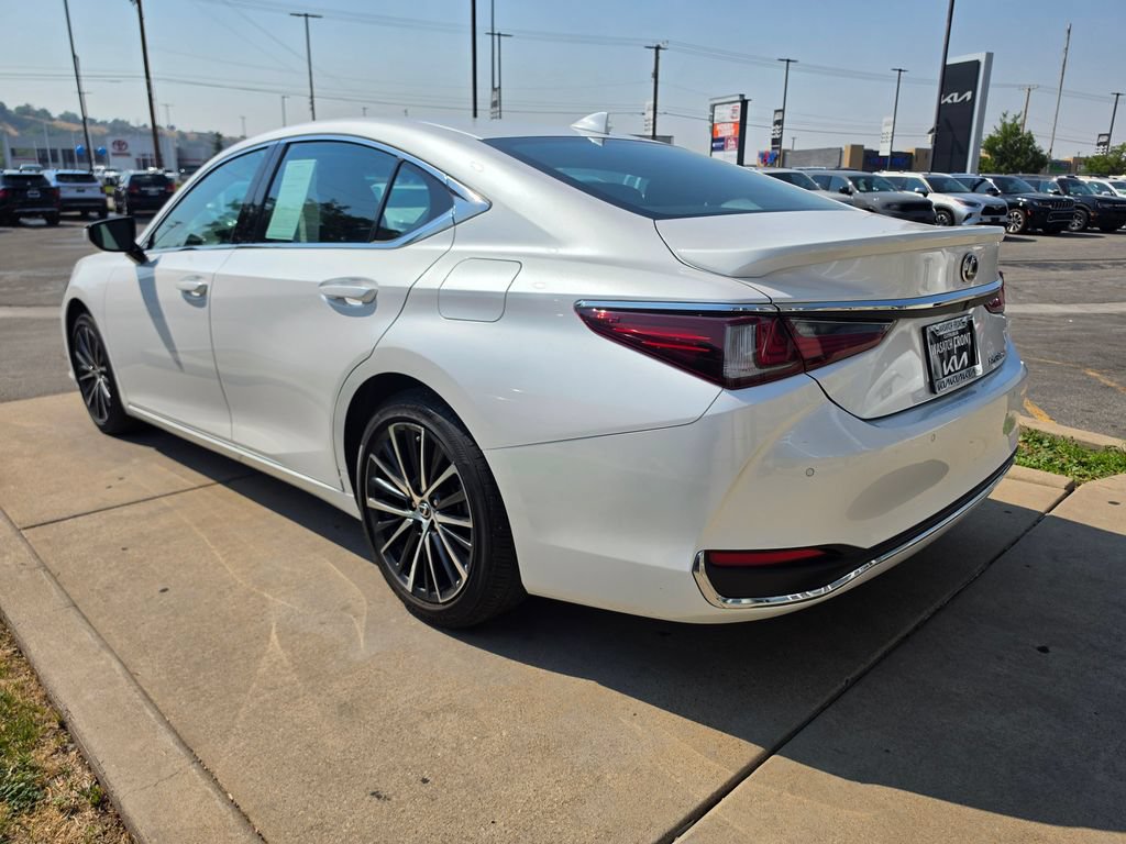 Used 2024 Lexus ES 300h w/ Premium Package FWD image 8