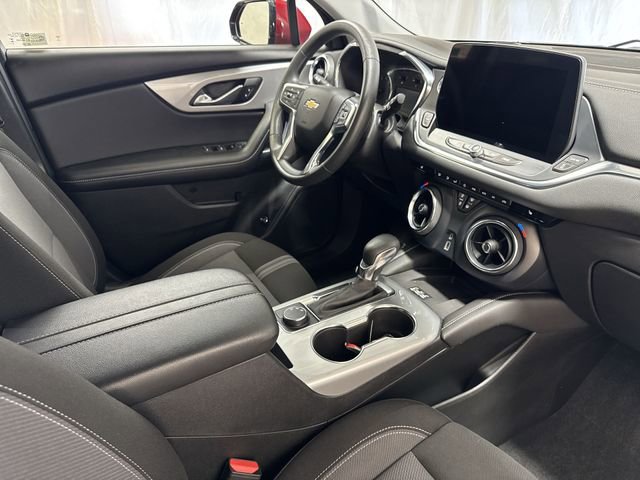 Certified 2024 Chevrolet Blazer LT w/ Convenience Package FWD image 26