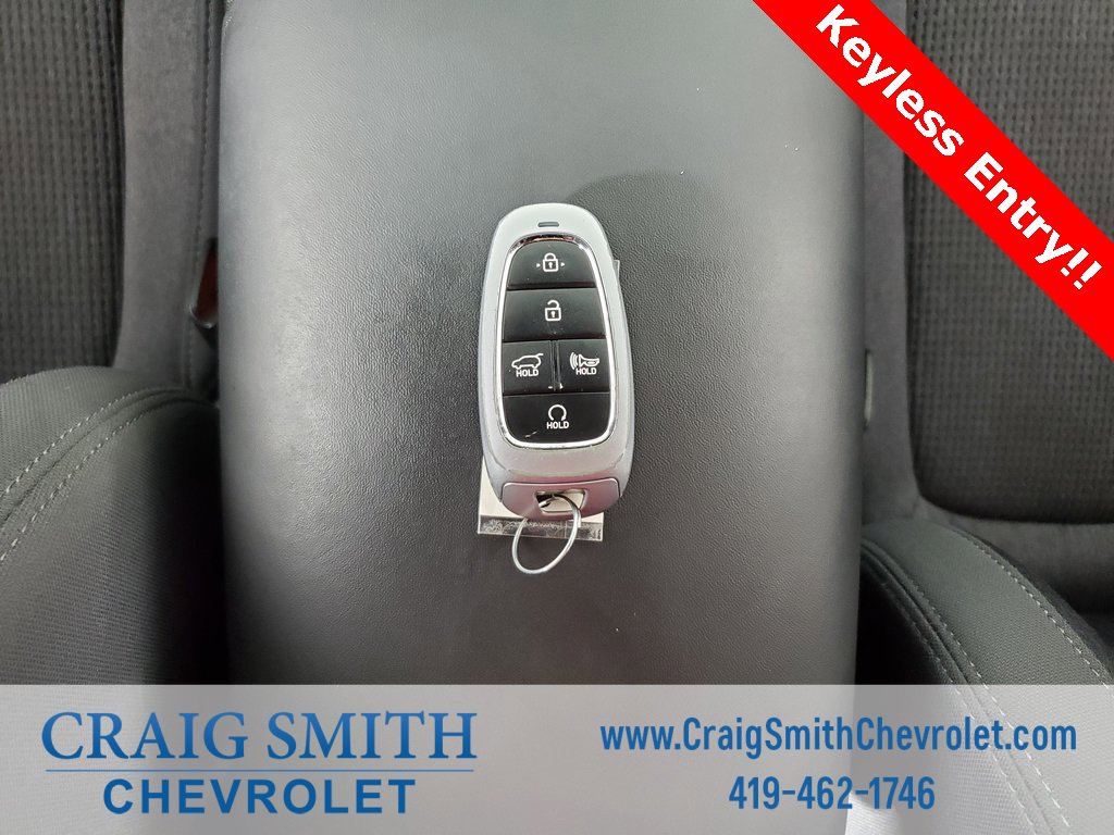 Used 2022 Hyundai Santa Fe SEL w/ Convenience Package image 8