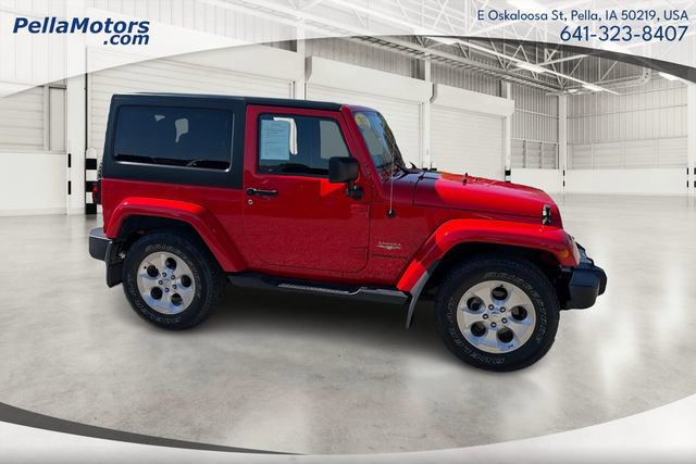 Used 2015 Jeep Wrangler Sahara w/ Connectivity Group AWD/4WD image 2