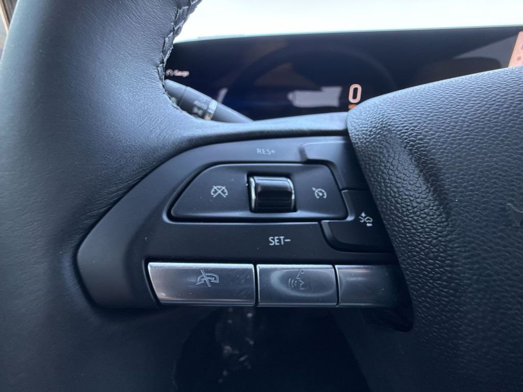 Used 2024 Cadillac XT4 Luxury image 42