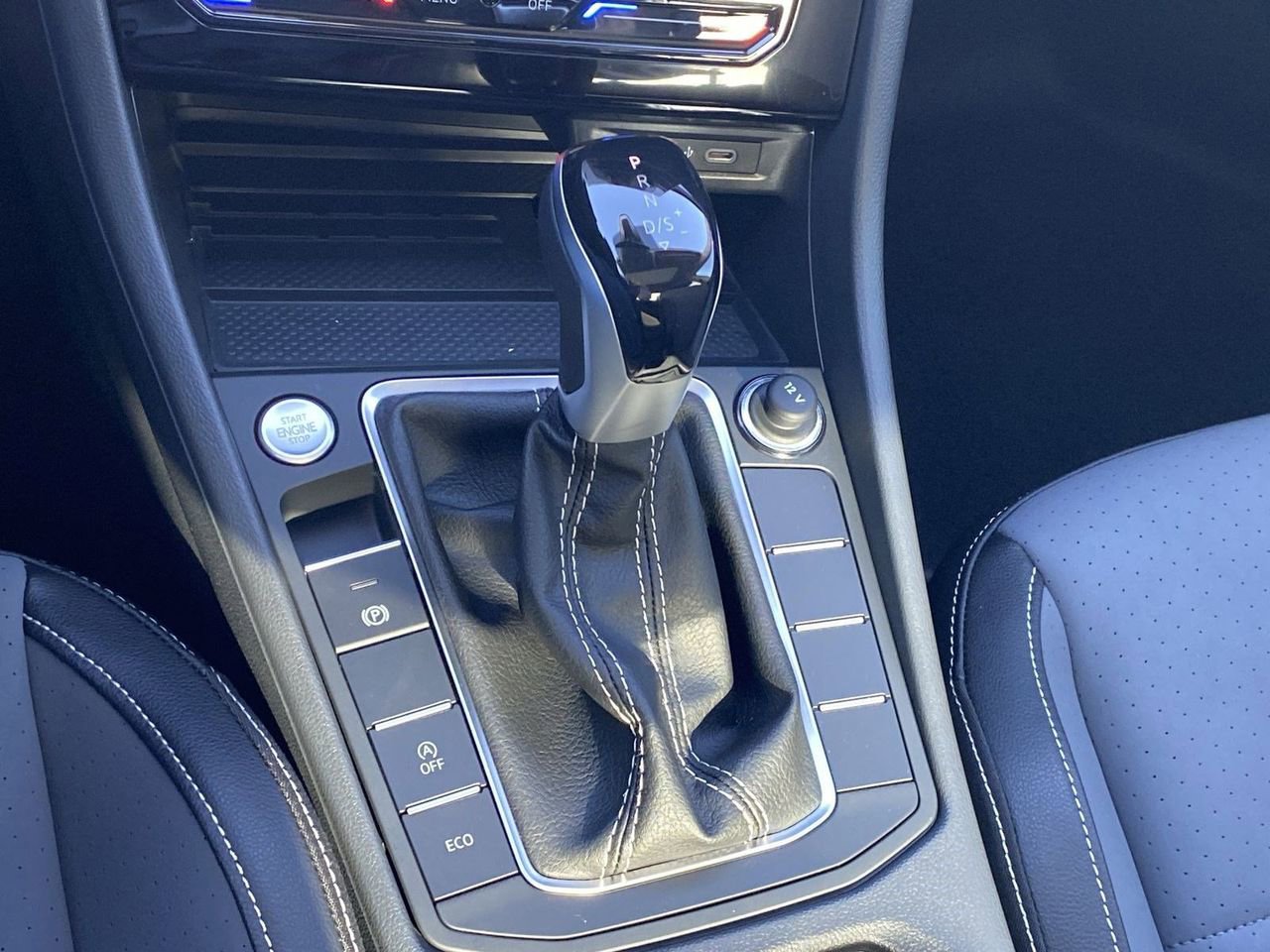 New 2026 Volkswagen Jetta SE image 26