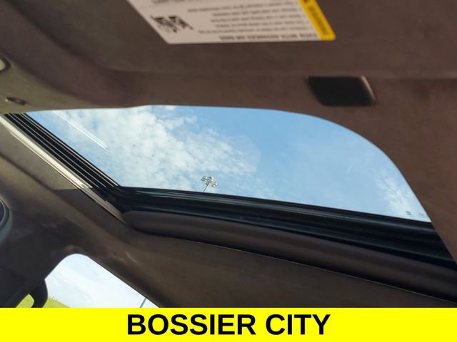 New 2025 GMC Sierra 2500 Denali Ultimate image 16