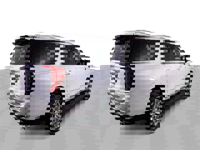 Used 2024 GMC Yukon XL Denali w/ Max Trailering Package image 8