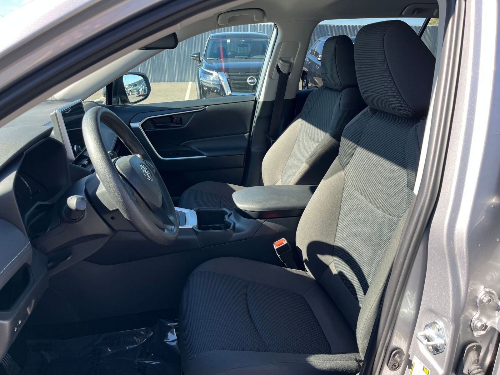 Used 2025 Toyota RAV4 LE image 35