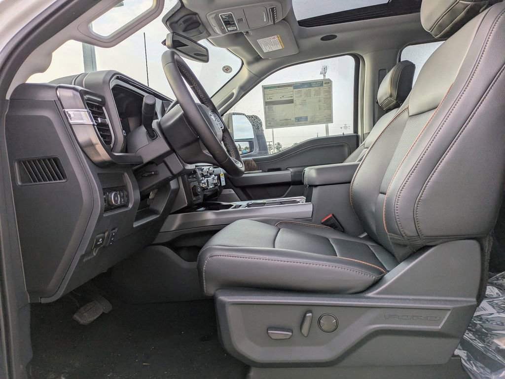 New 2025 Ford F250 Lariat w/ Lariat Ultimate Package image 13