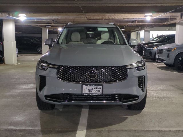 New 2026 Volvo XC90 B6 Ultra w/ Protection Package AWD/4WD image 8