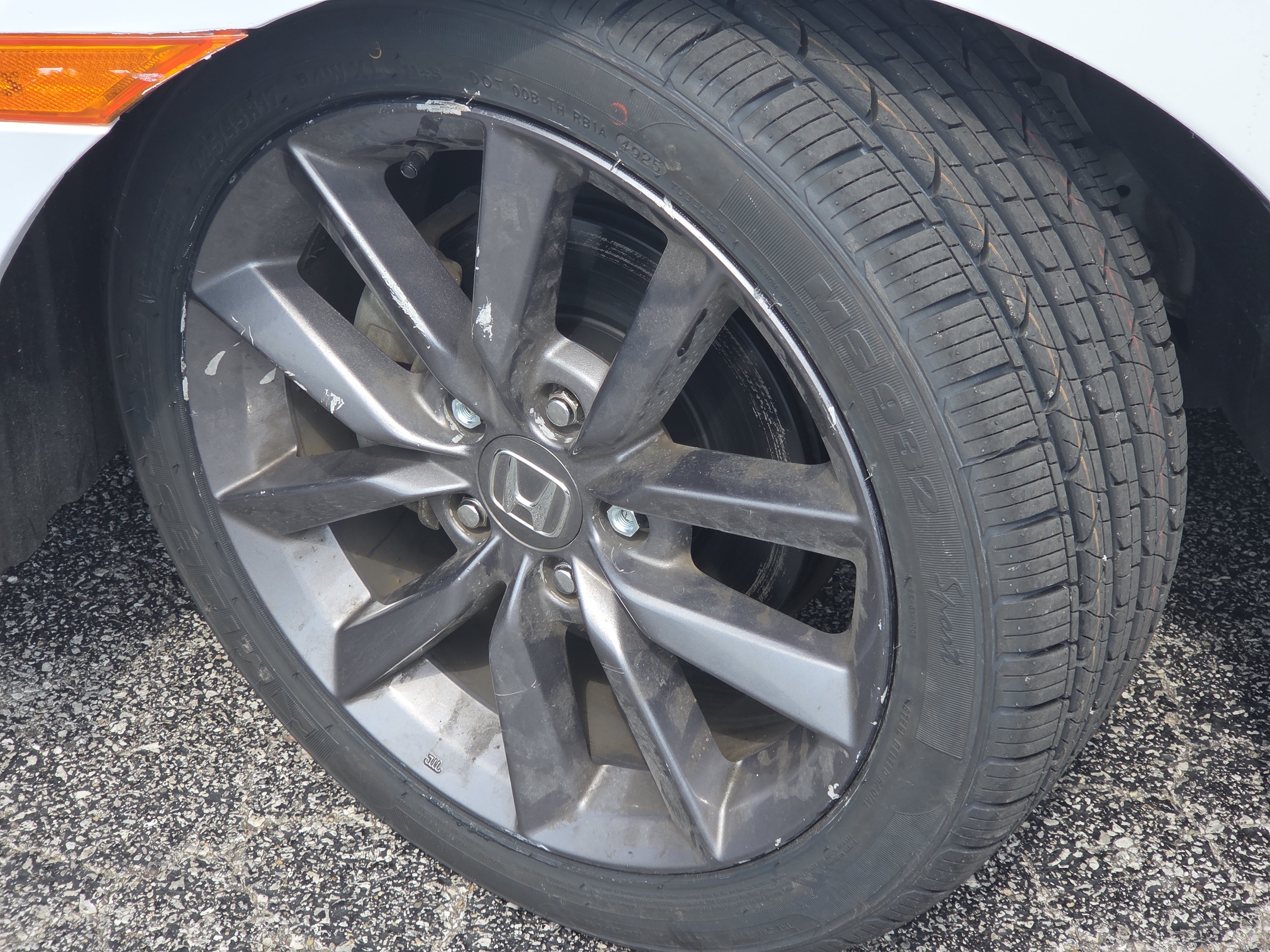 Used 2021 Honda Civic EX image 3