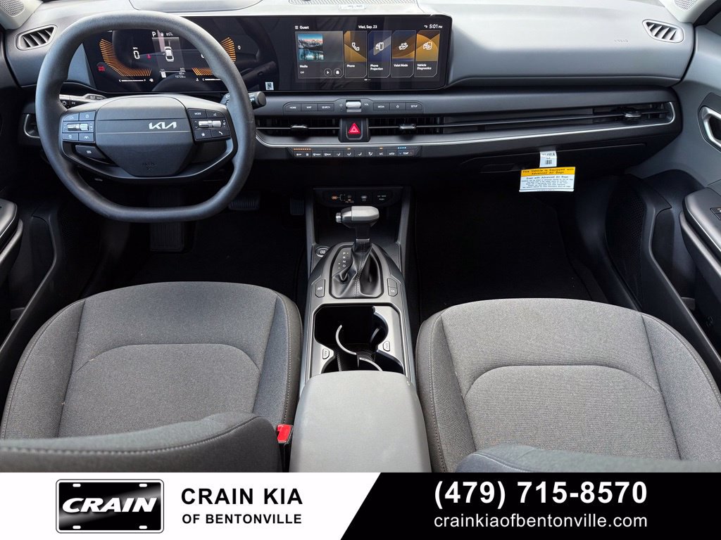 Certified 2025 Kia K4 FWD image 28