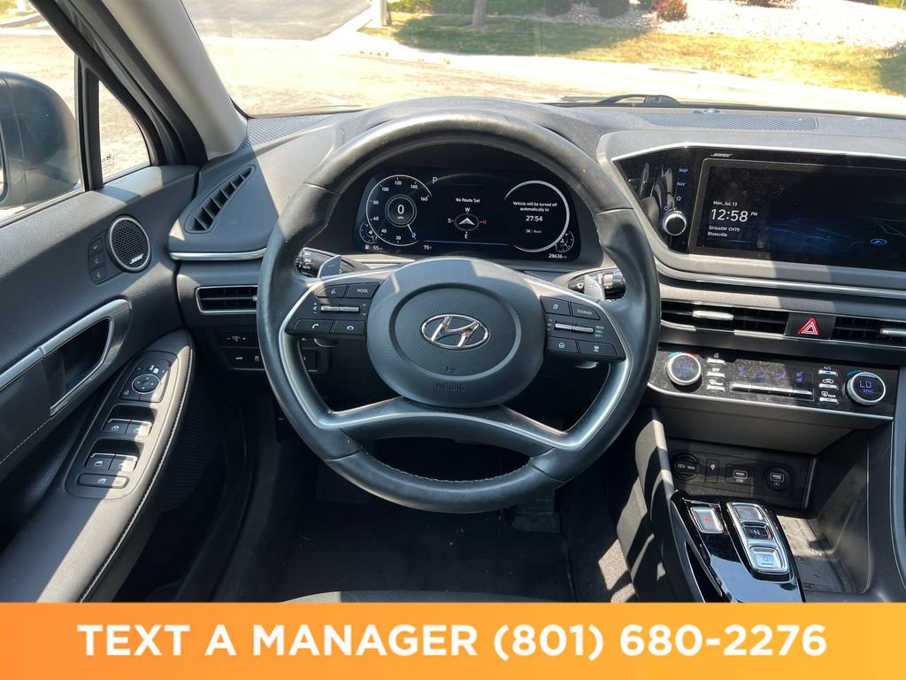 Used 2022 Hyundai Sonata Limited FWD image 16