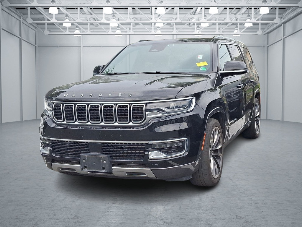 Used 2022 Jeep Wagoneer Series III w/ Premium Group I AWD/4WD image 1