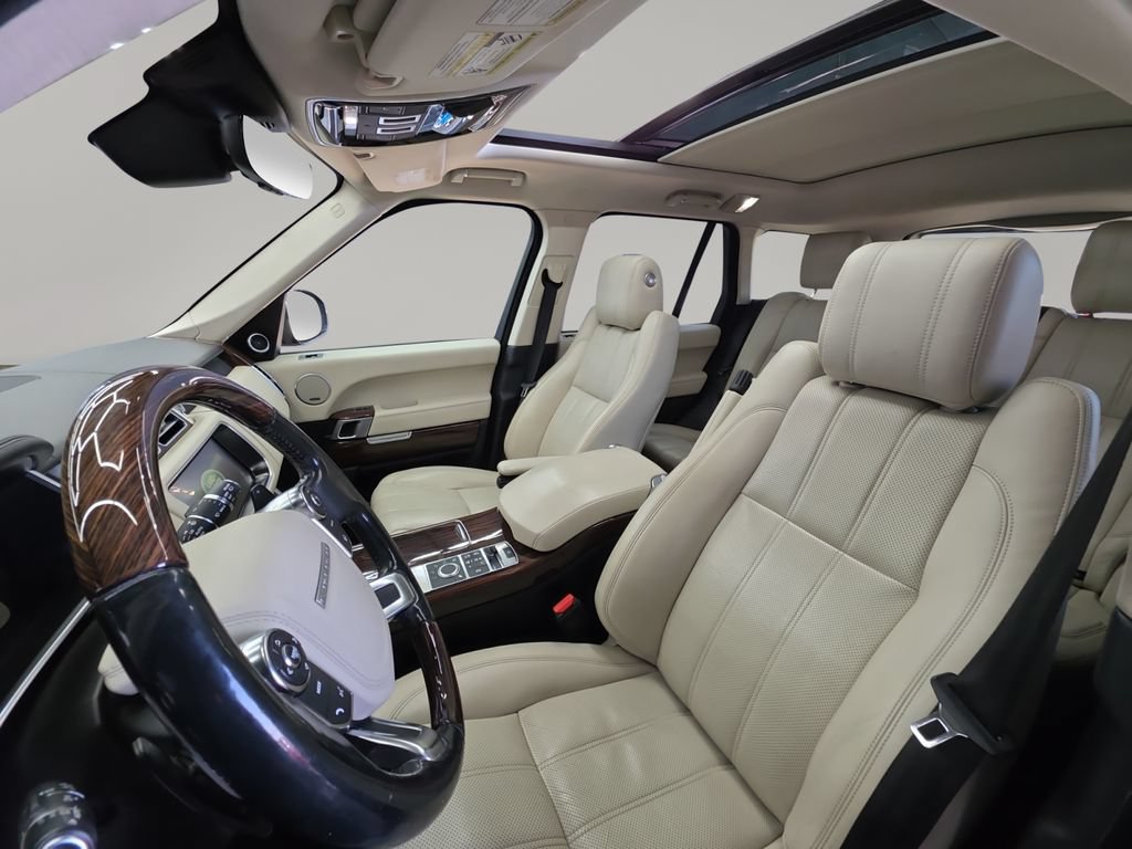 Used 2017 Land Rover Range Rover HSE AWD/4WD image 10