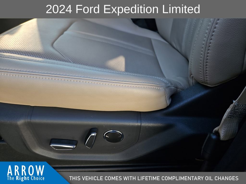 Used 2024 Ford Expedition Limited image 23