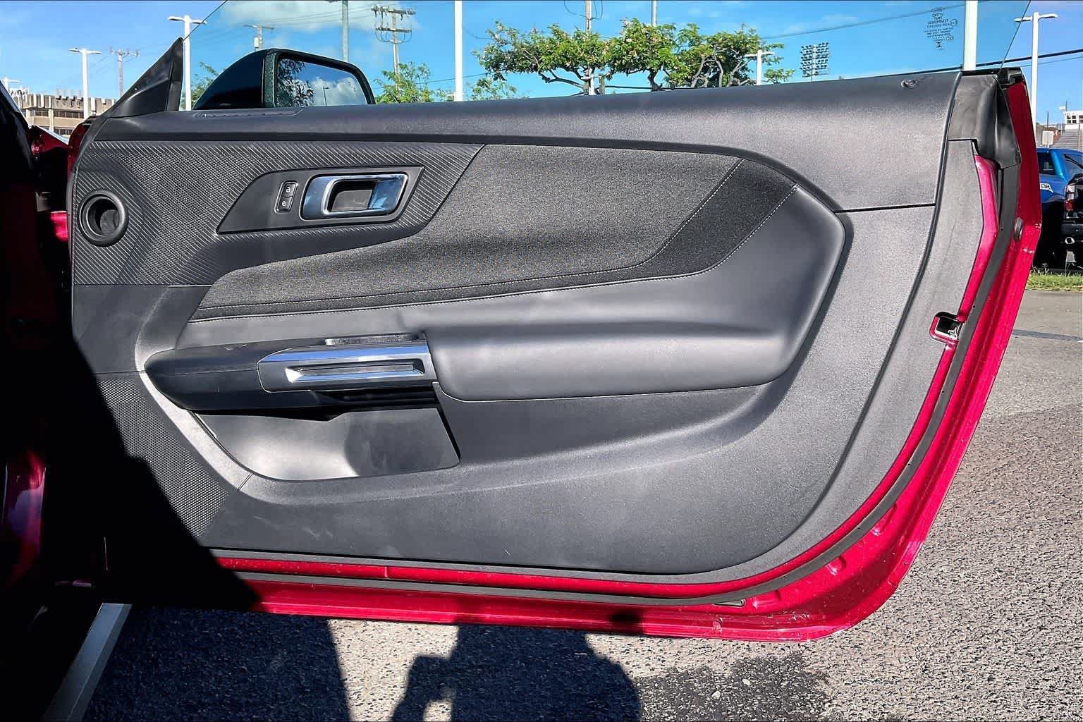 Used 2025 Ford Mustang GT RWD image 27