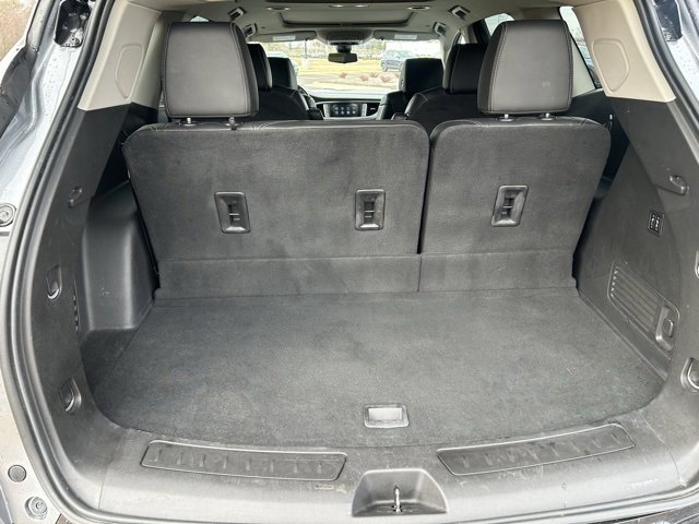 Used 2019 Buick Enclave Avenir w/ Avenir Technology Package image 5