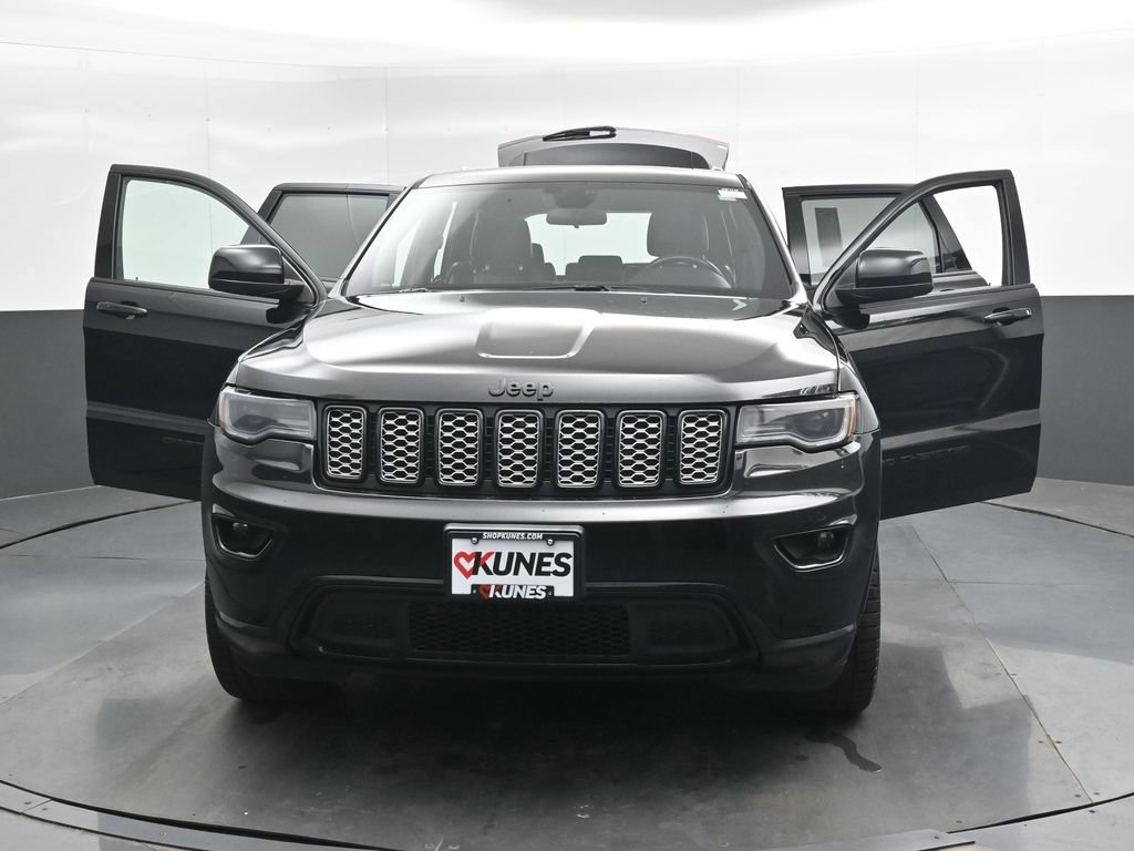 Used 2021 Jeep Grand Cherokee Laredo X AWD/4WD image 49