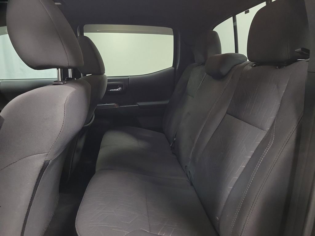 Used 2016 Toyota Tacoma TRD Off-Road w/ Premium & Technology Package image 20