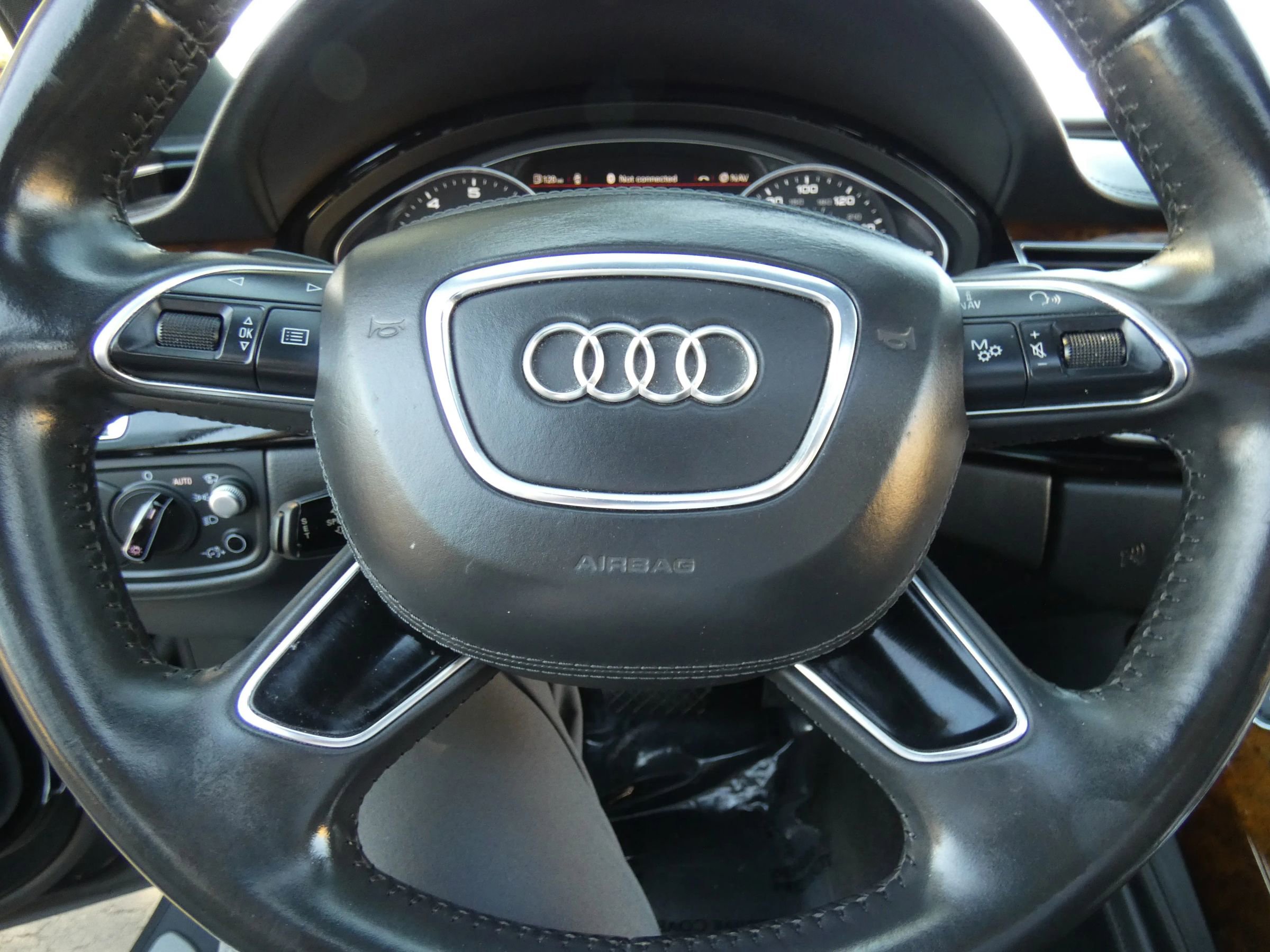 Used 2015 Audi A8 L 4.0T image 72