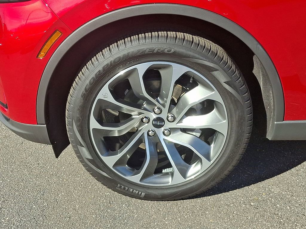 Used 2025 Lincoln Aviator Reserve w/ Illumination Package image 8