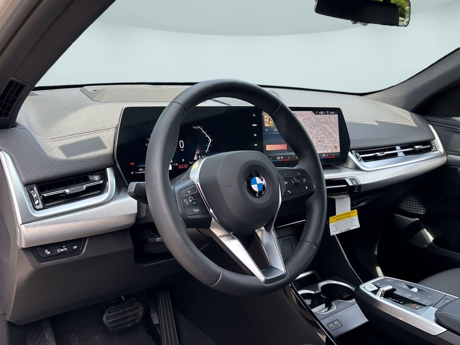 New 2026 BMW X2 xDrive28i w/ Technology Package AWD/4WD image 4