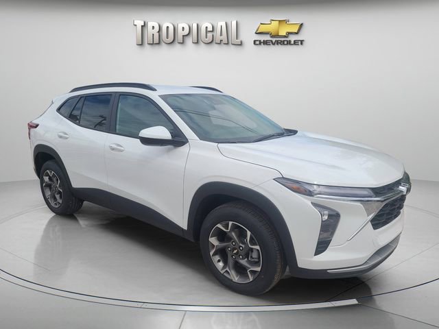 New 2026 Chevrolet Trax LT w/ Driver Confidence Package image 7