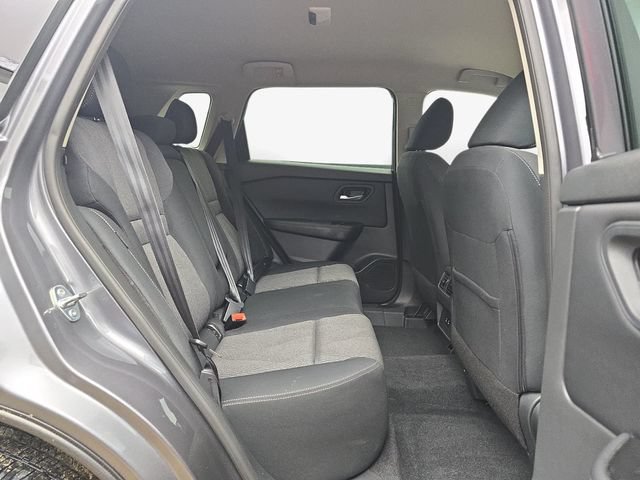 Used 2026 Nissan Rogue SV FWD image 36