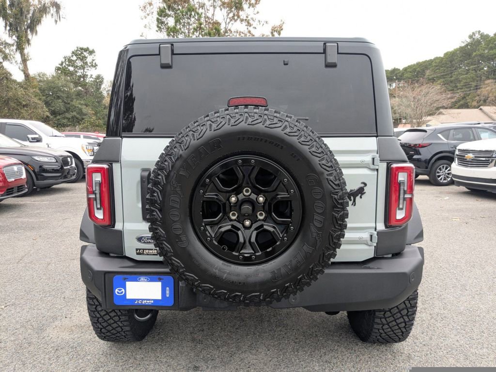 Used 2024 Ford Bronco Wildtrak image 5