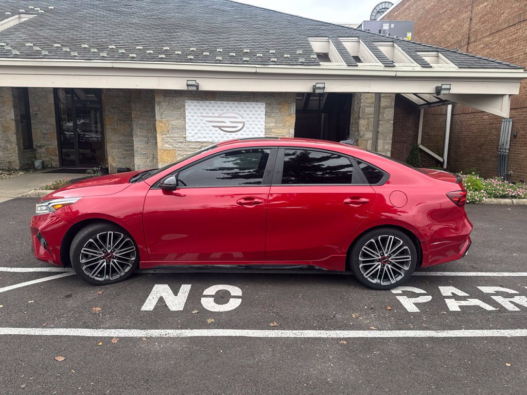 Used 2022 Kia Forte GT FWD image 11