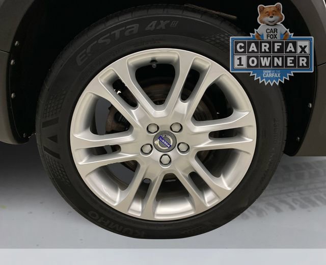 Used 2016 Volvo XC70 T5 Premier w/ Proximity Package image 17