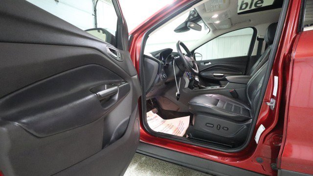 Used 2019 Ford Escape SEL AWD/4WD image 9