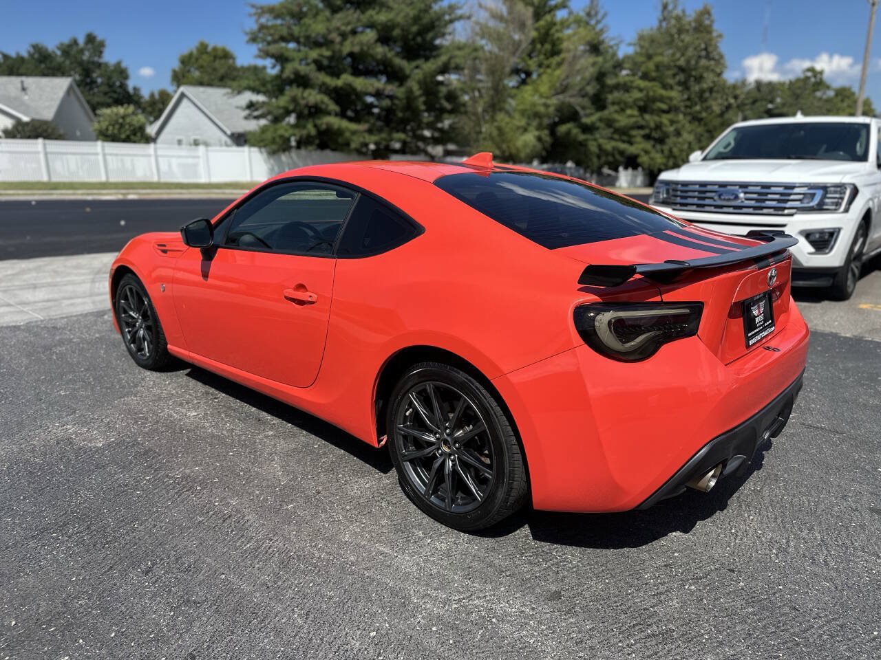 Used 2017 Toyota 86 860 Special Edition RWD image 6