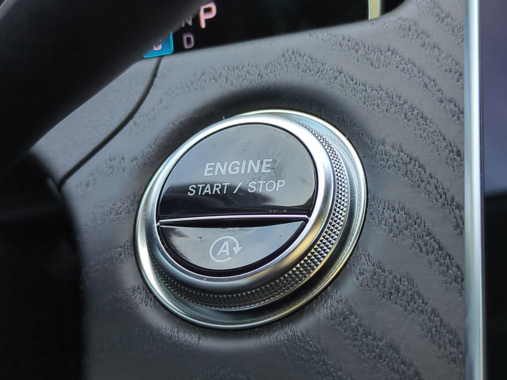 Used 2024 Mercedes-Benz E 350 4MATIC Sedan image 31