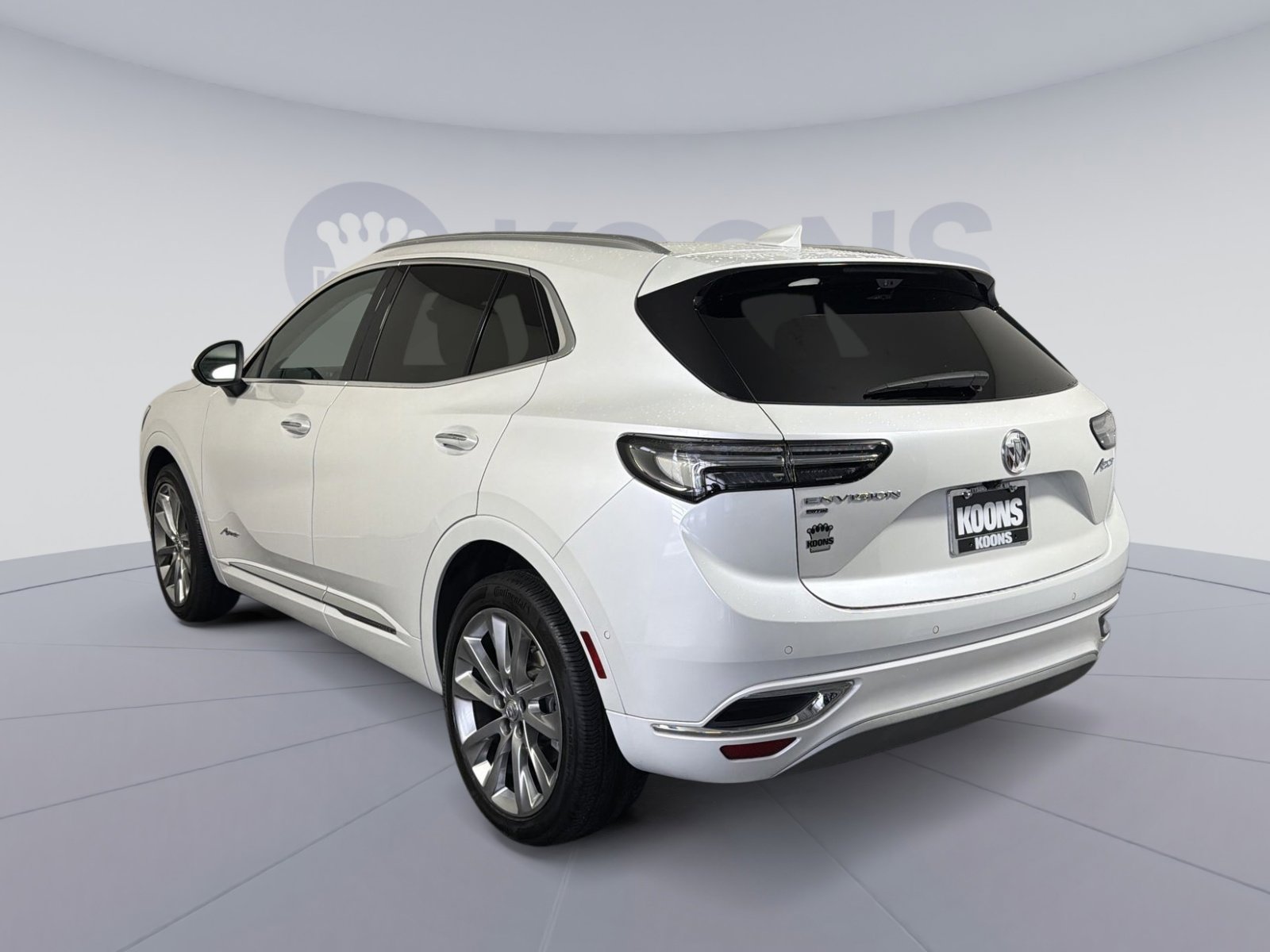 Used 2023 Buick Envision Avenir AWD/4WD image 4