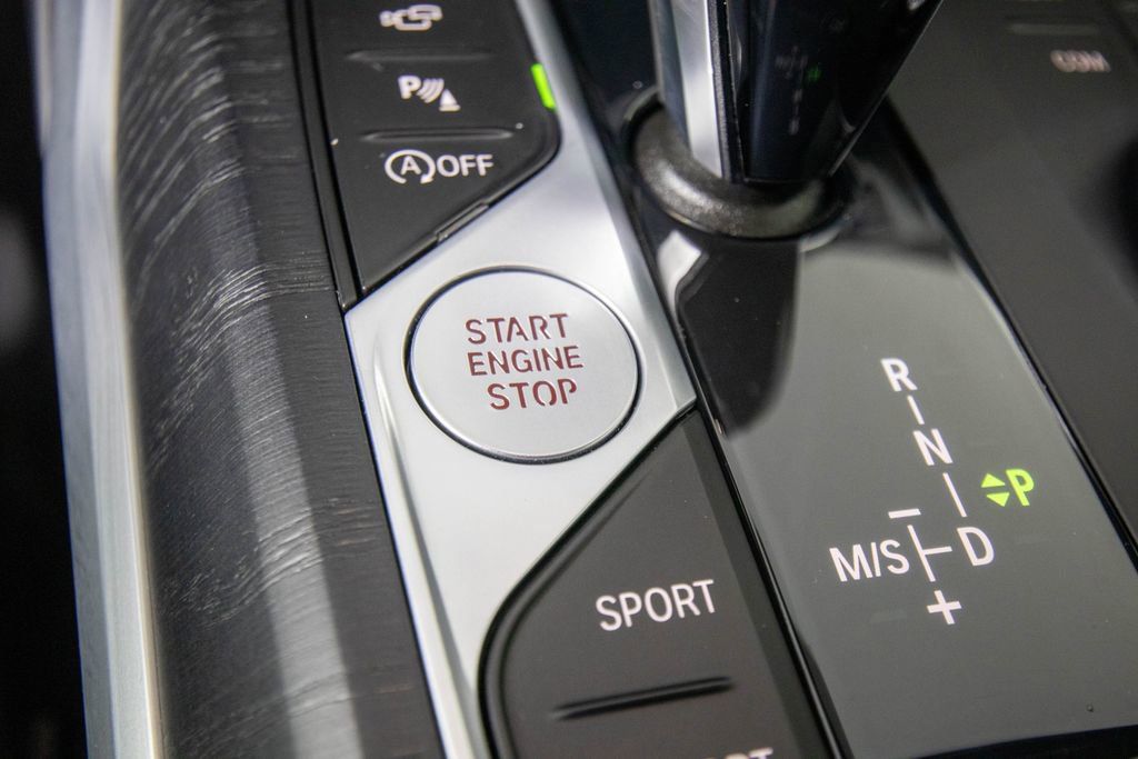 Used 2021 BMW 430i Convertible w/ Convenience Package image 22