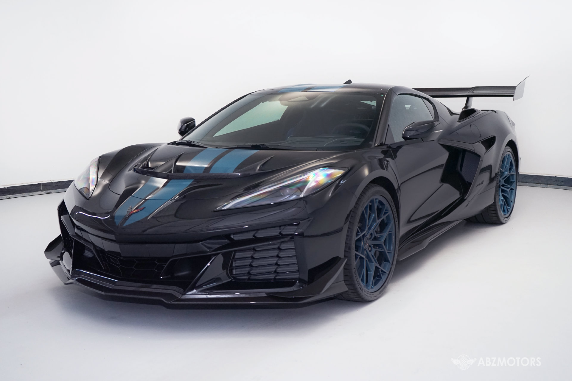 Used 2026 Chevrolet Corvette ZR1 RWD image 2