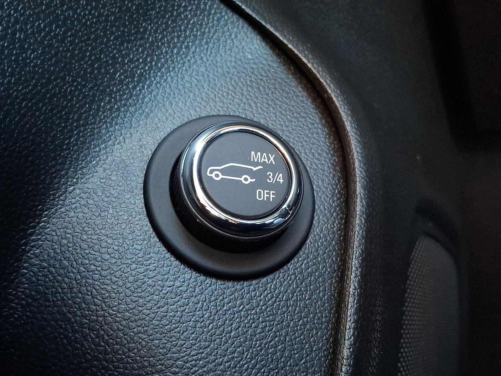 Used 2023 Buick Encore GX Essence w/ Experience Buick Package image 24